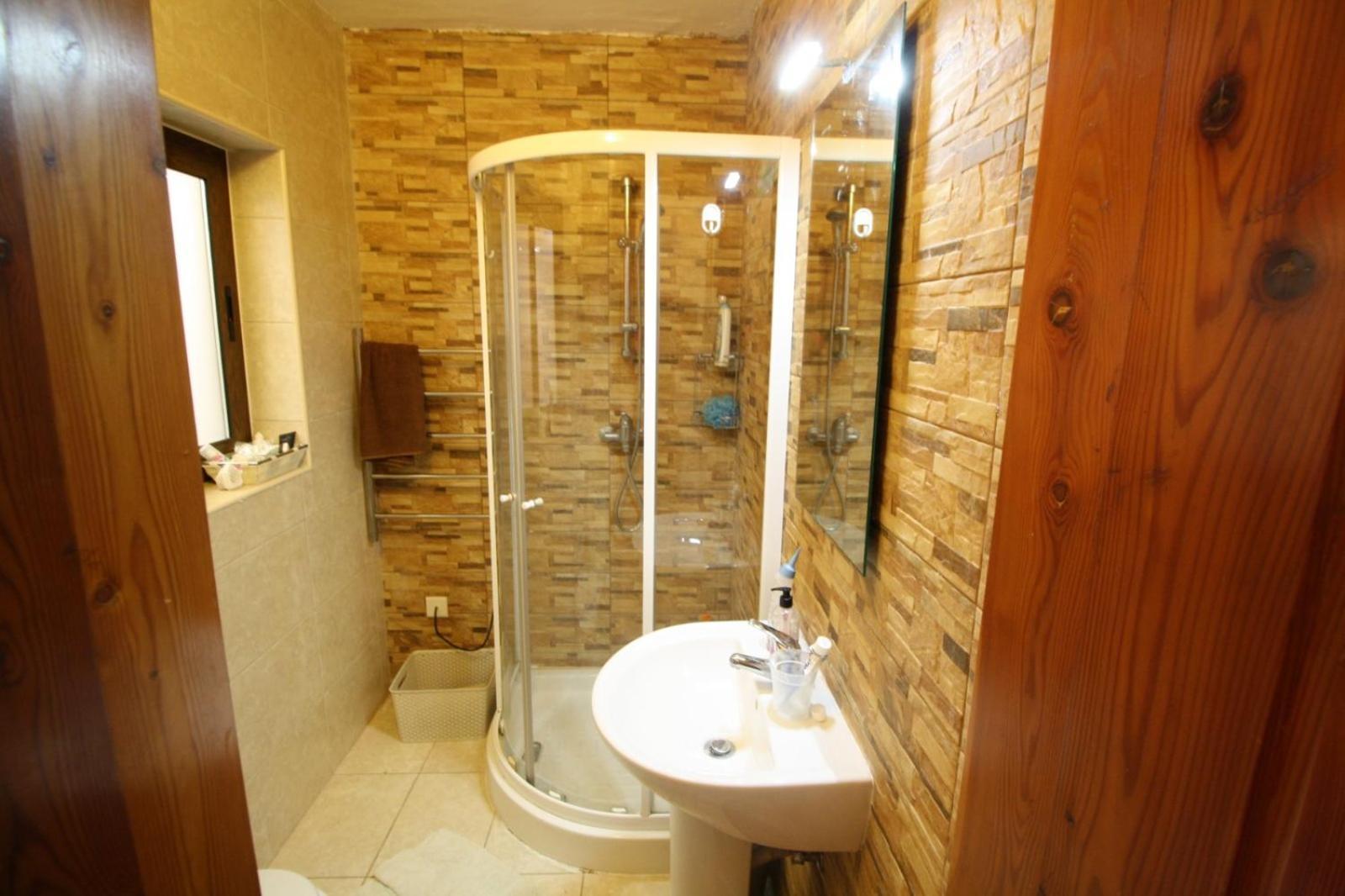 Old Refurbished Apartment In Bormla Cospicua ภายนอก รูปภาพ